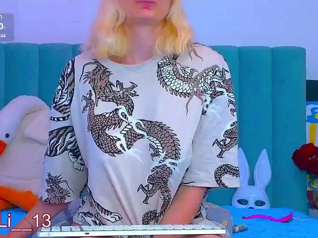 Live with GreciaFox on FliCam Image 17