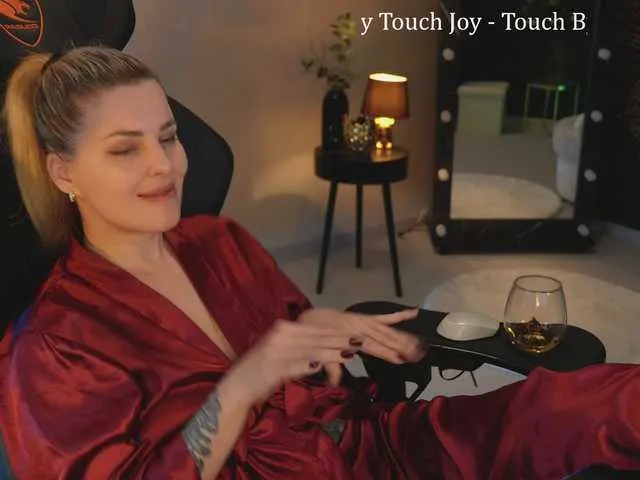 BritanyBloom – webcam model profile photo Image 5