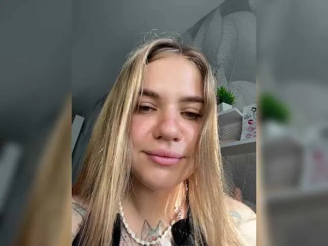 Live with Samanntha_Rose on FliCam Image 15