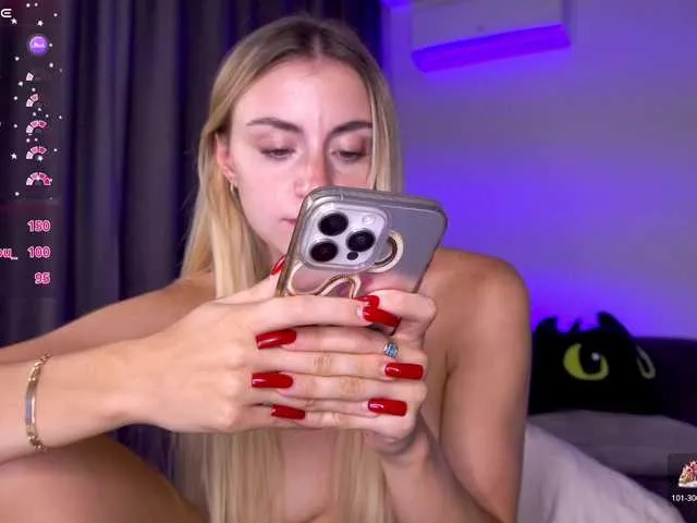 SophieBlaake – webcam model profile photo Image 11