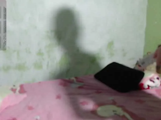 SeleneHart – webcam model profile photo Image 11