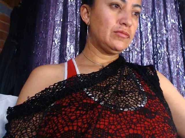 Fantastic_Ellie – webcam model profile photo Image 5
