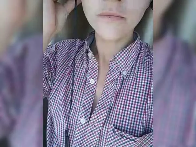 NinnaRae – webcam model profile photo Image 5