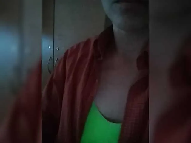 NinnaRae – webcam model profile photo Image 6