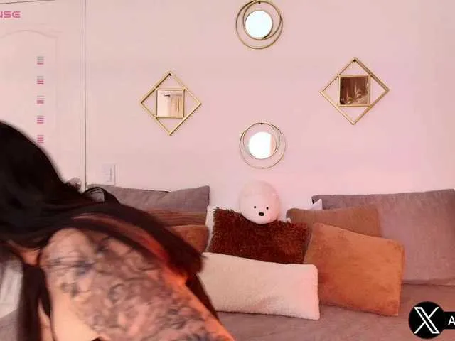 Live with Iam_Annii on FliCam Image 13