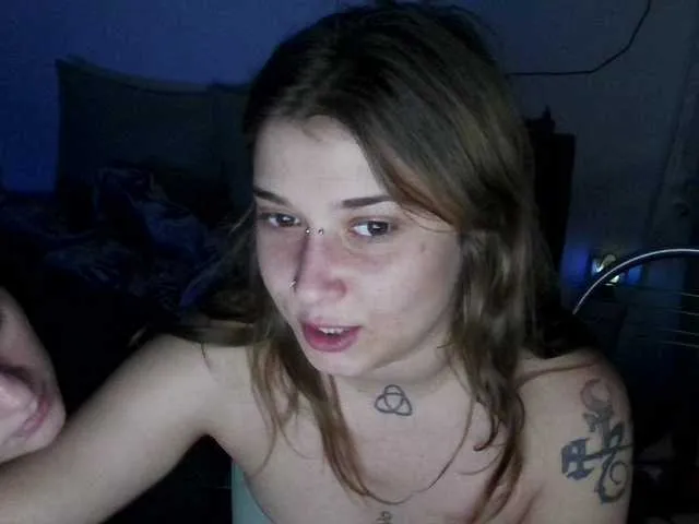 MilaEstrada – webcam model profile photo Image 5