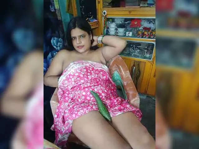 SusanJoveX – webcam model profile photo Image 17