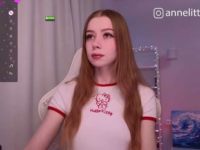 Live with NinnaPortugal on FliCam Image 3