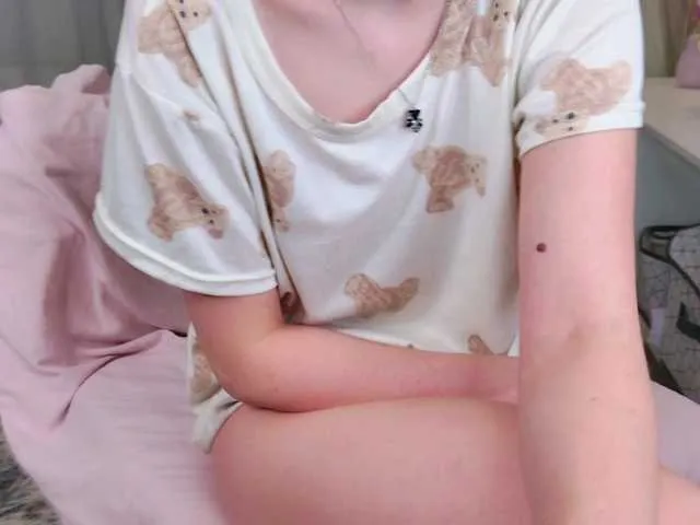 Live with PattiOWhite on FliCam Image 16