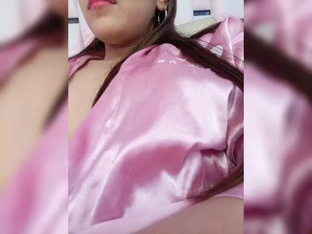 Evelyn_Evyyy – webcam model profile photo Image 18