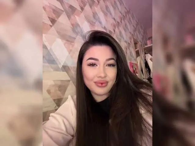 BettyBoom13 – webcam model profile photo