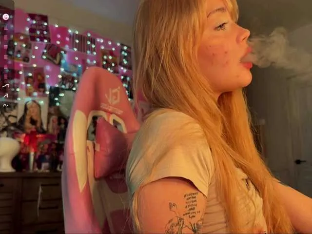 KristinaDane – webcam model profile photo Image 17