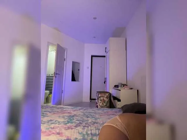 paola_rodriguez – webcam model profile photo Image 15