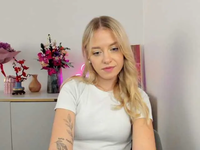 CindyGlam Image 2
