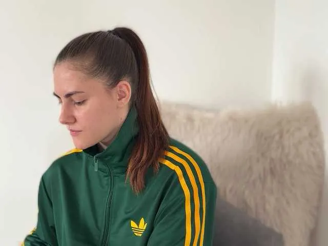 AlexandraLopez – webcam model profile photo Image 11