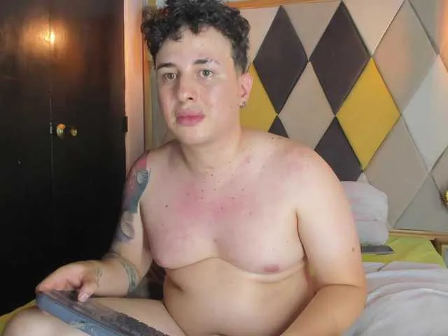 LoveAndSex24 – webcam model profile photo Image 19