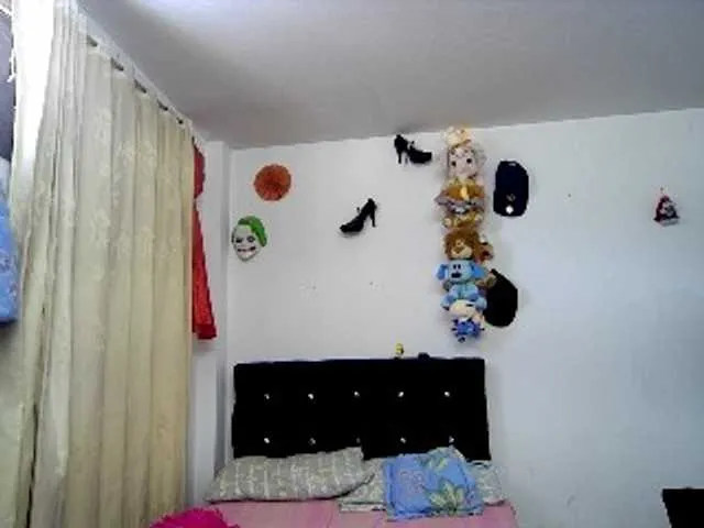 RamonaHill – webcam model profile photo Image 11