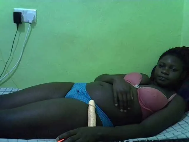 KarimeHills – webcam model profile photo Image 9