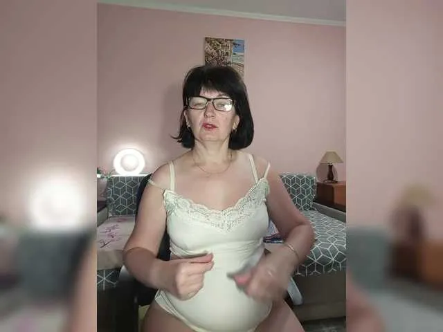 MiaRosel – webcam model profile photo Image 11