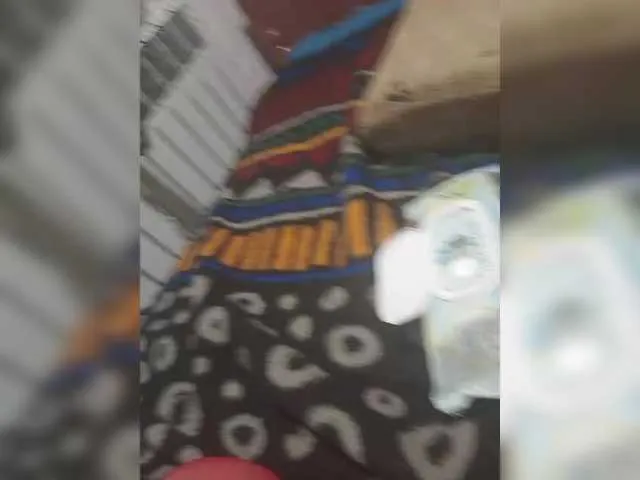 VaniaLee – webcam model profile photo Image 5