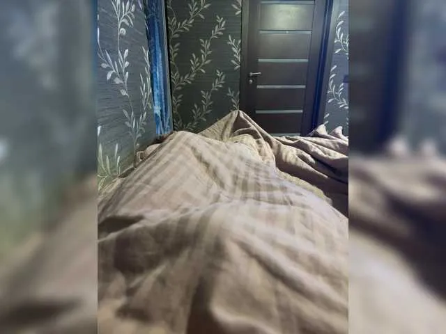 MarilynRainbow – webcam model profile photo Image 3