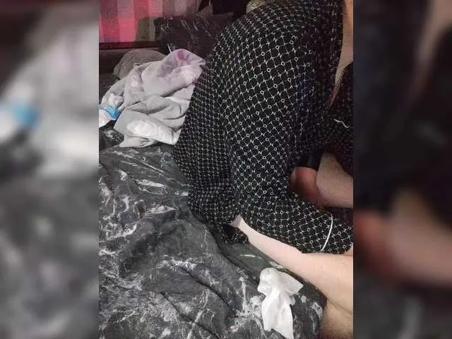 glamorous_ggh – webcam model profile photo Image 8