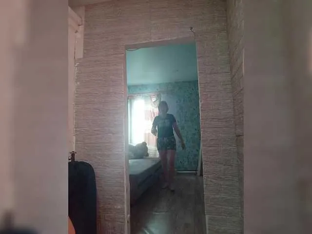 FitnessBunny – webcam model profile photo Image 13