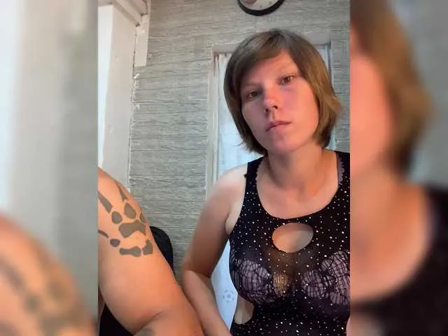 FitnessBunny – webcam model profile photo Image 17