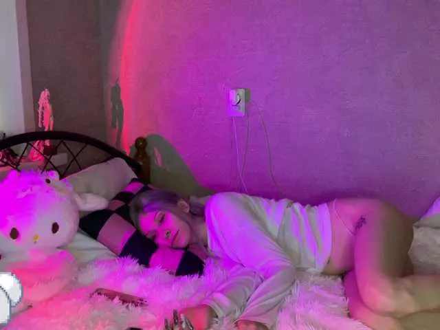 glamorous_ggh – webcam model profile photo Image 10
