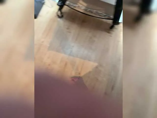 karmija – webcam model profile photo Image 2