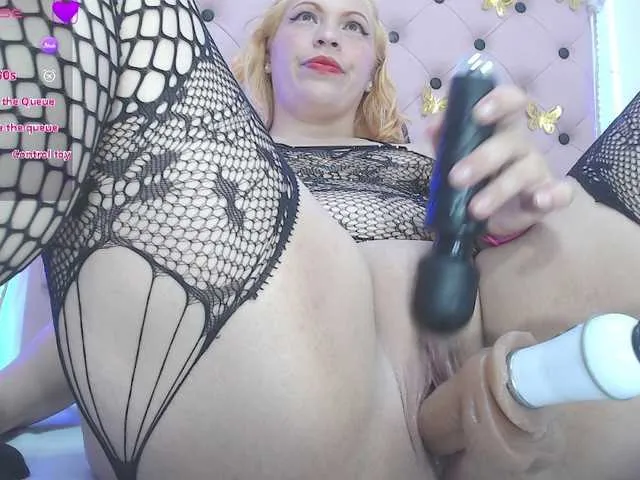 Alexaqueen1 – webcam model profile photo Image 2