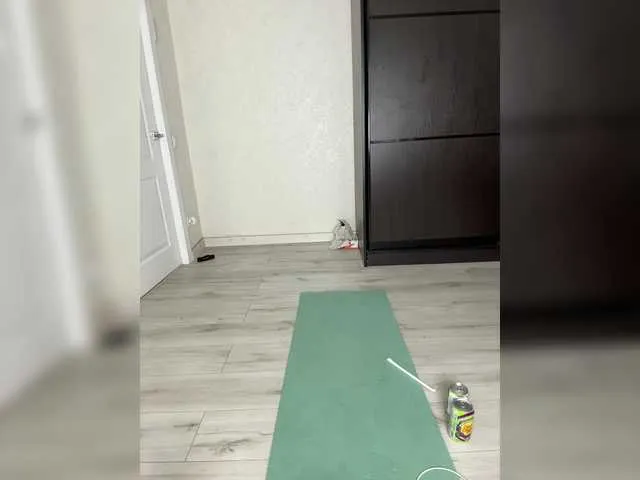 Live with KateSunder on FliCam Image 14