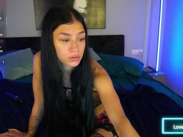 SQUIRTINGQUEEN11 – webcam model profile photo Image 14