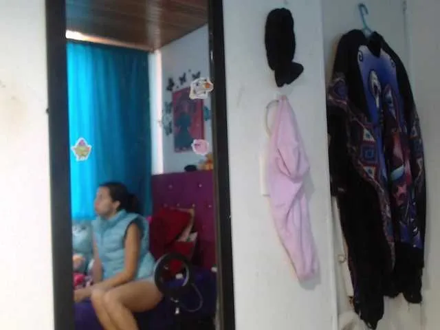 ValentinaMars – webcam model profile photo Image 4