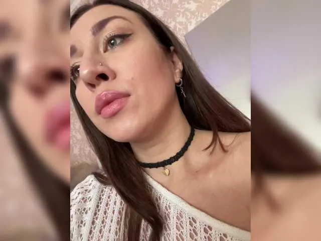 cam_divaa – webcam model profile photo Image 14