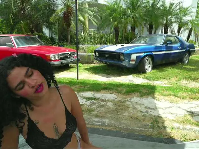 HanaSong – webcam model profile photo Image 8