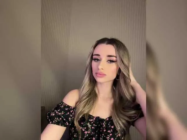 GoldenEmily Image 17