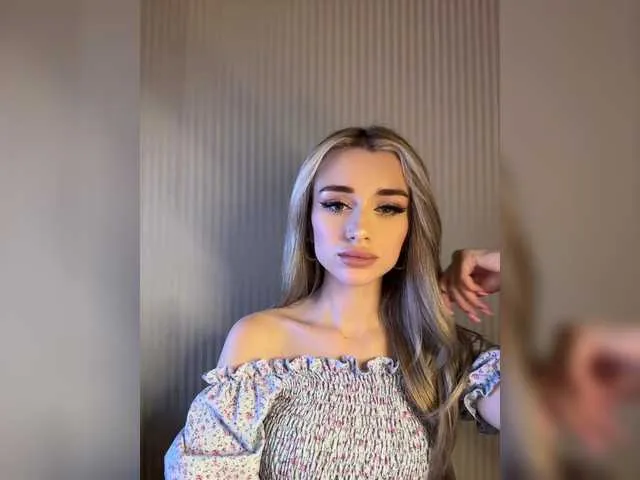GoldenEmily Image 18