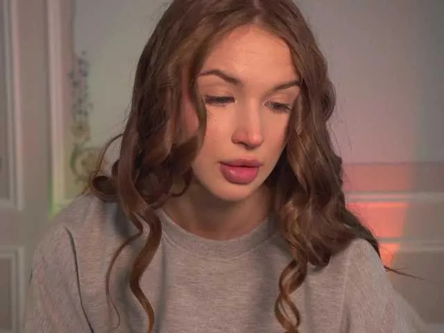 Live with Sania-Love on FliCam Image 2