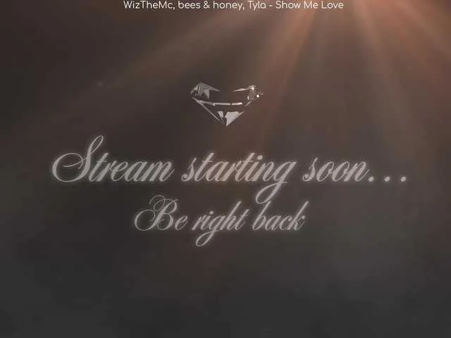 FitnessBunny – webcam model profile photo Image 11