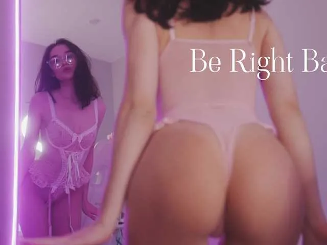 FitnessBunny – webcam model profile photo Image 15