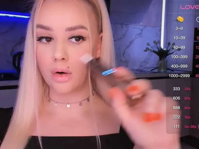 Live with NiaYork on FliCam Image 12