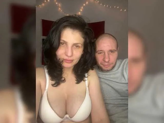 Live with TefyRodriguezz on FliCam Image 11