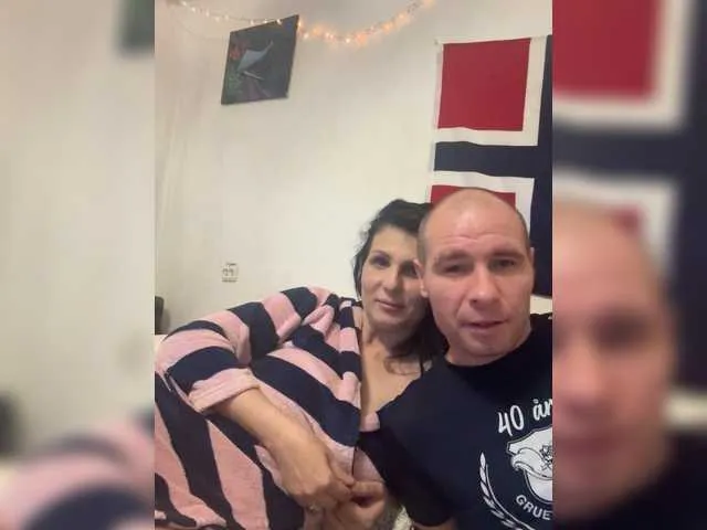 Live with TefyRodriguezz on FliCam Image 3