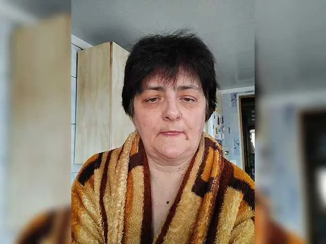 VaniaLee – webcam model profile photo Image 17