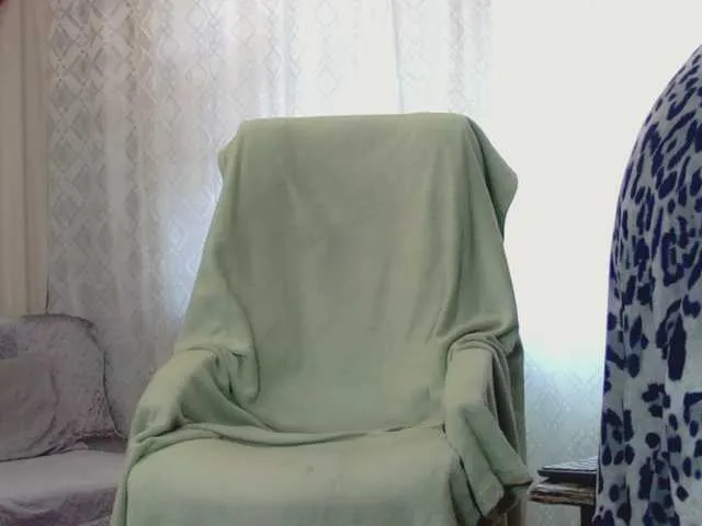 EmmaShaykk – webcam model profile photo Image 11