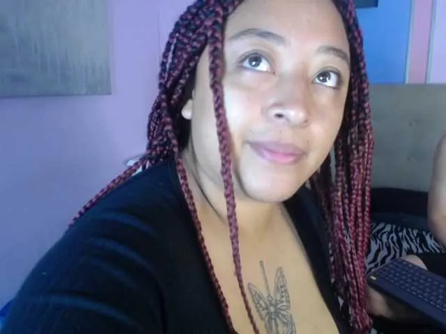Lena_35 – webcam model profile photo Image 12