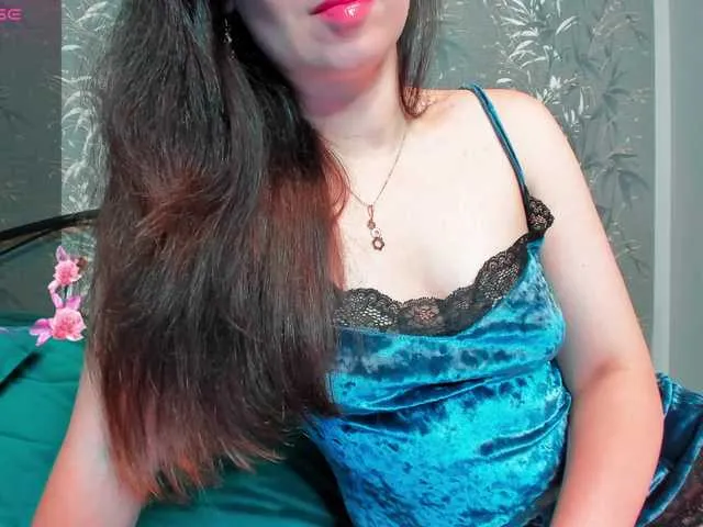 HanaSong – webcam model profile photo Image 3