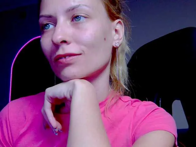 emma_glamm – webcam model profile photo Image 12