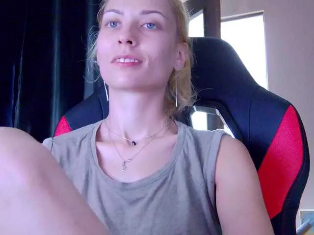 emma_glamm – webcam model profile photo Image 4